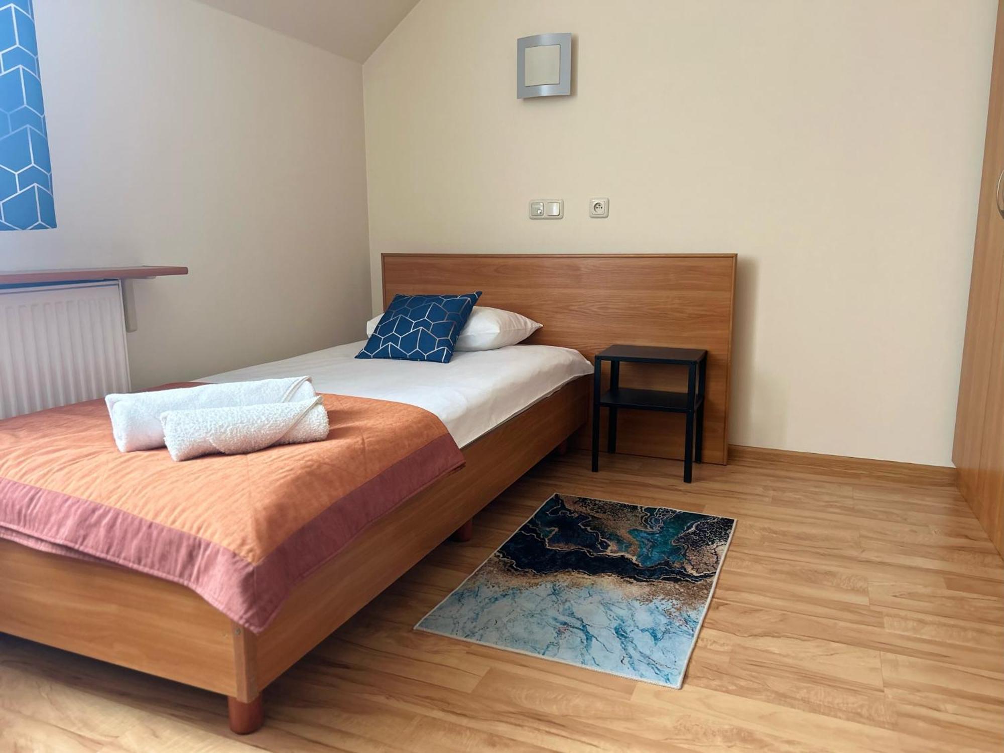 Apart Hotel Sutoris Bochnia Zewnętrze zdjęcie